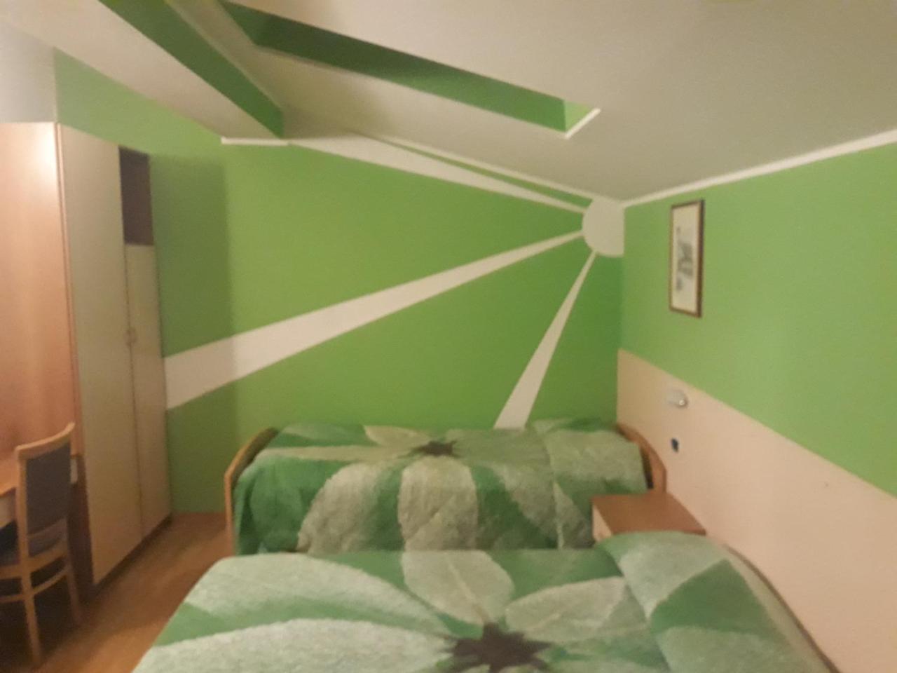 Hotel Due Laghi Padergnone Luaran gambar