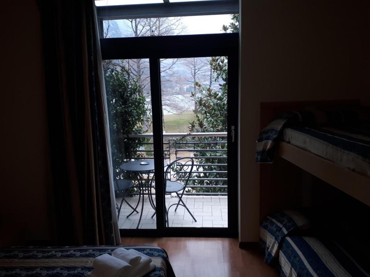 Hotel Due Laghi Padergnone Luaran gambar