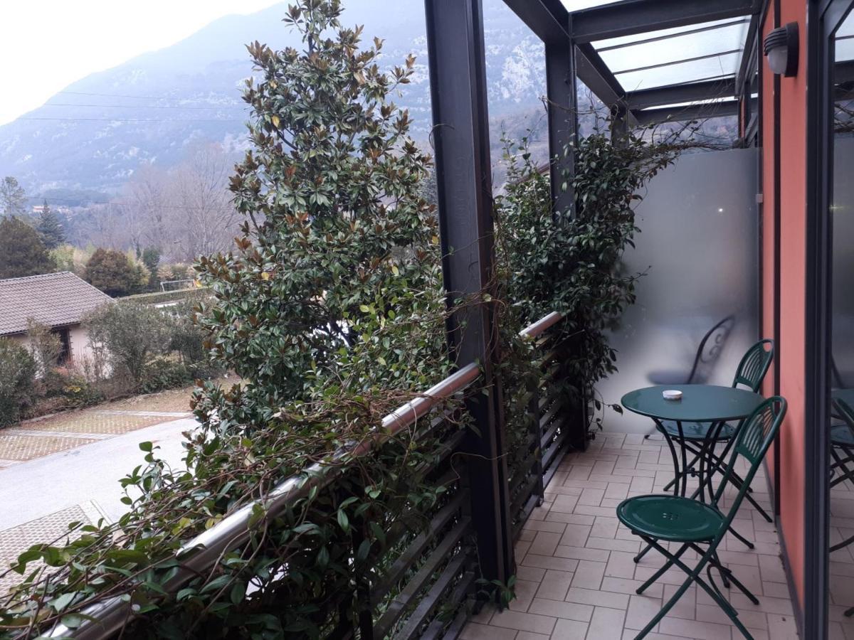 Hotel Due Laghi Padergnone Luaran gambar